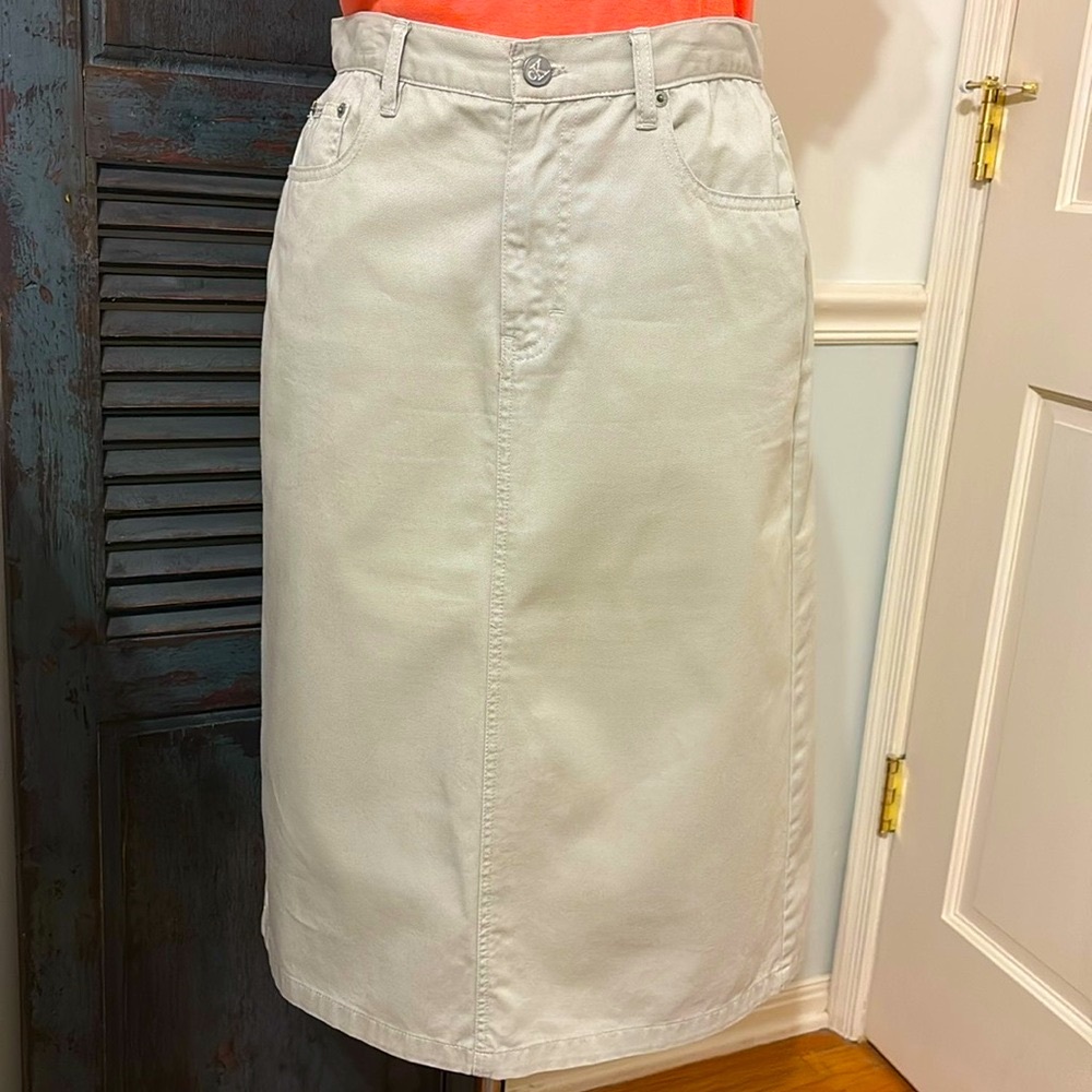 EUC! 🌾CALVIN KLEIN MIDI PENCIL SKIRT